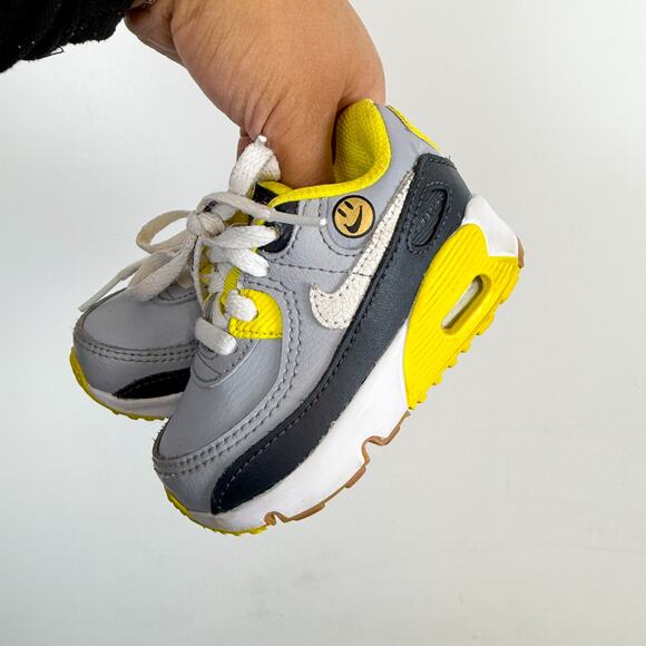 Nike Air Max 90 Go The Extra Smile Gray Yellow Sneakers - Toddler Infant 4C - Picture 4 of 8
